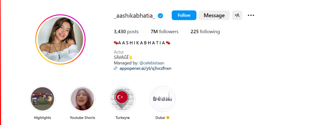 Aashika Bhatia Net Worth